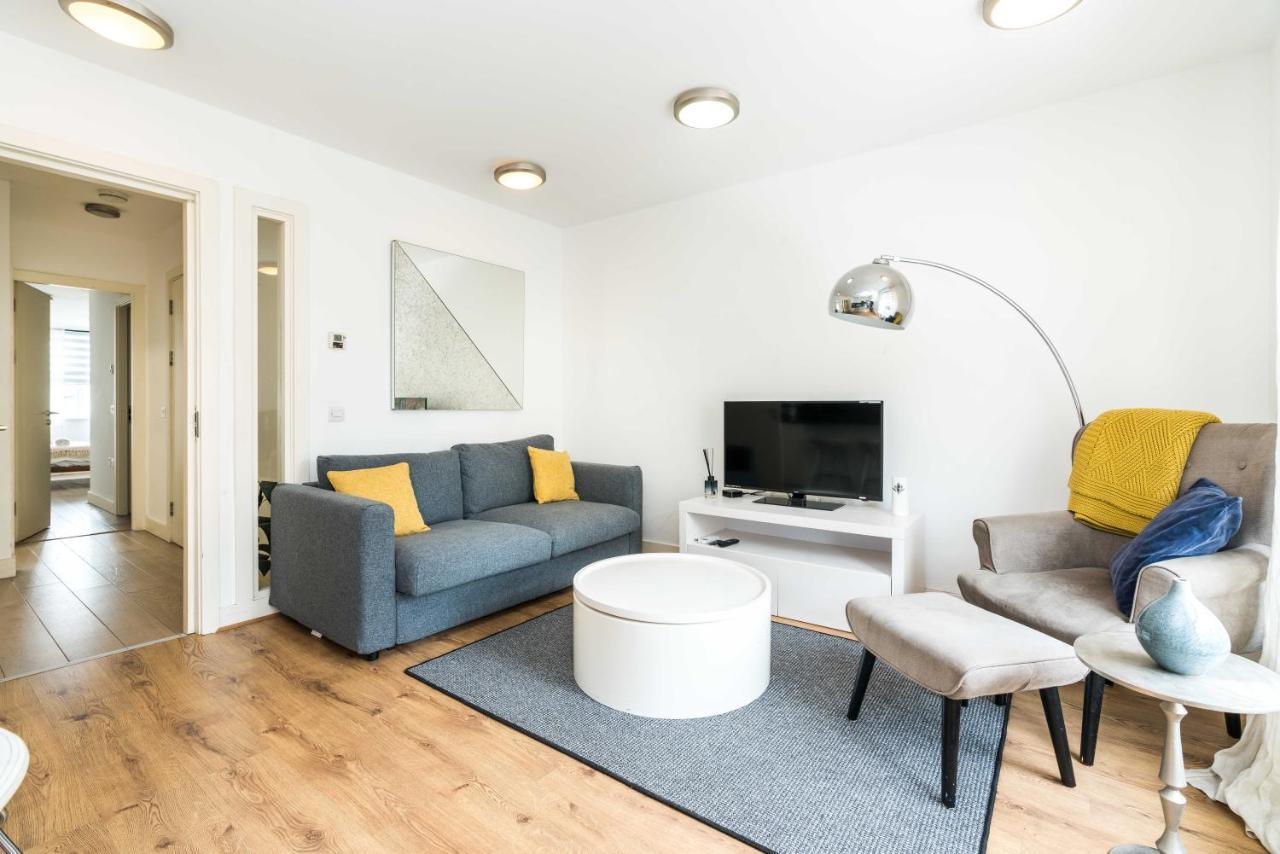 Amazing 2 Bedroom / Earls Court / Kensington Londen Buitenkant foto