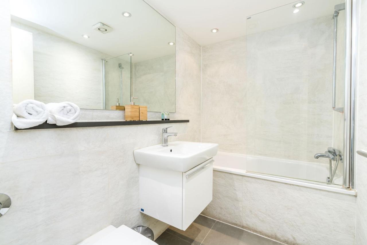 Amazing 2 Bedroom / Earls Court / Kensington Londen Buitenkant foto