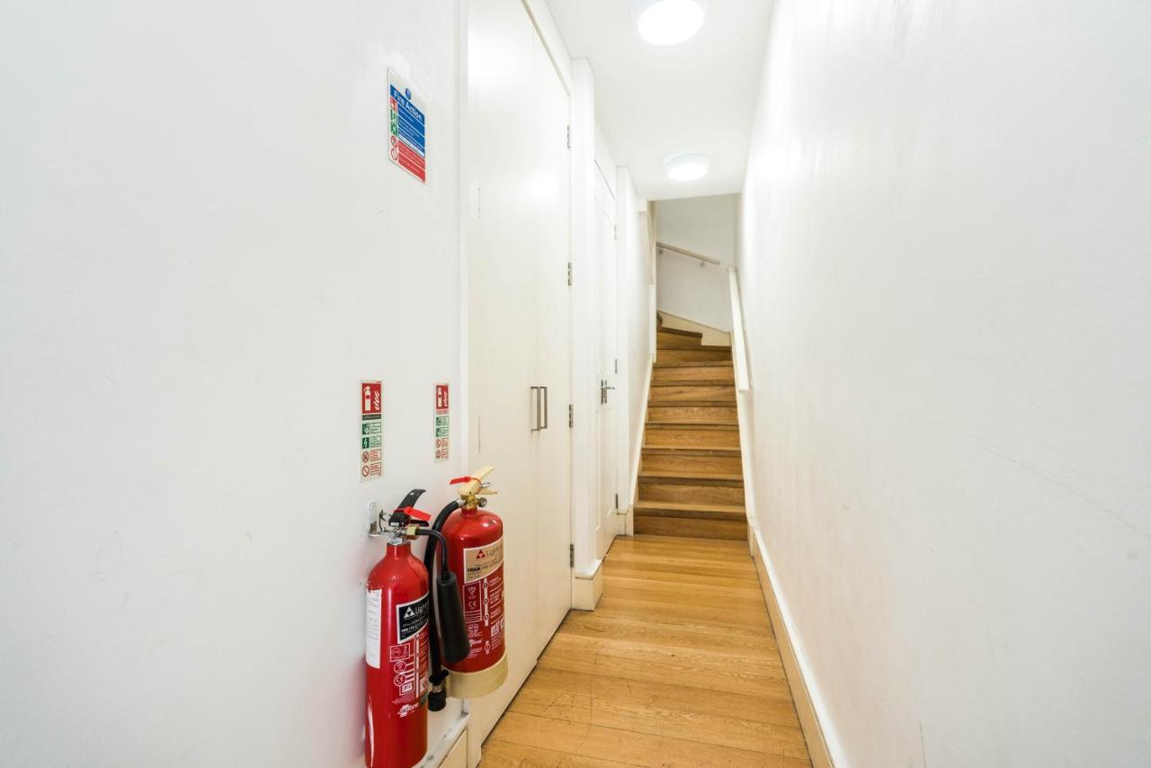 Amazing 2 Bedroom / Earls Court / Kensington Londen Buitenkant foto